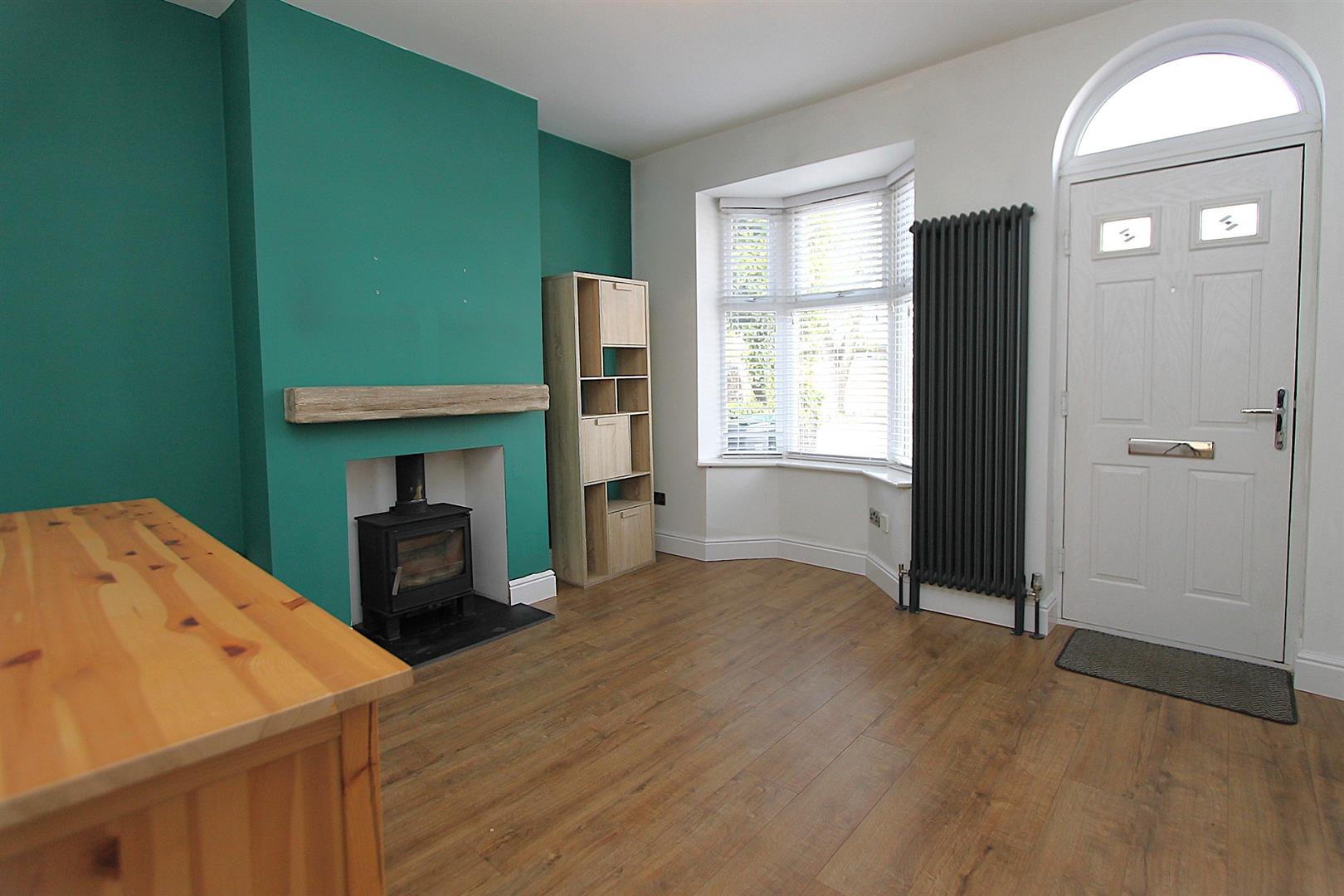 3 bed property in Blount Terrace, Kidderminster